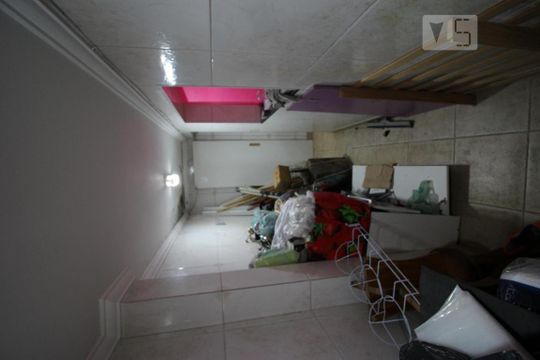 Garagem de casa à venda com 3 quartos, 300m² em Vila Regente Feijó, São Paulo
