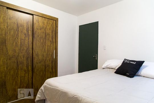 Suíte de casa à venda com 2 quartos, 70m² em Mirandópolis, São Paulo