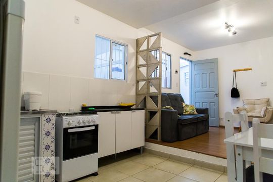 Cozinha de casa à venda com 2 quartos, 70m² em Mirandópolis, São Paulo