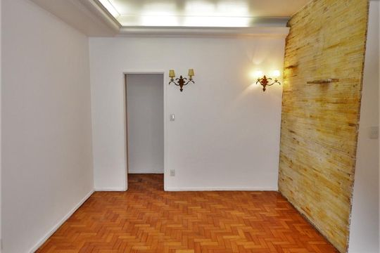 Sala de apartamento à venda com 3 quartos, 120m² em Laranjeiras, Rio de Janeiro