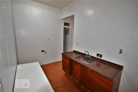 Cozinha de apartamento à venda com 3 quartos, 120m² em Laranjeiras, Rio de Janeiro