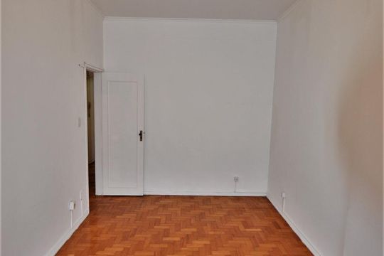 Quarto 2 de apartamento à venda com 3 quartos, 120m² em Laranjeiras, Rio de Janeiro