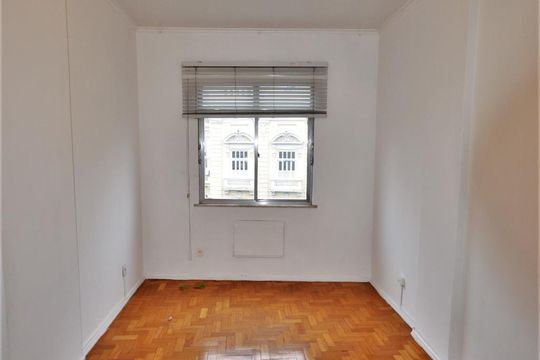 Quarto 2 de apartamento à venda com 3 quartos, 120m² em Laranjeiras, Rio de Janeiro