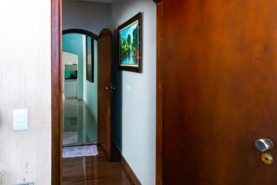 Lavabo de casa à venda com 4 quartos, 287m² em Vila Granada, São Paulo