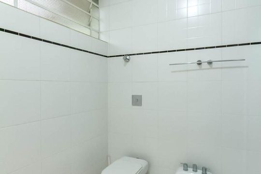 Banheiro da suíte de casa para alugar com 4 quartos, 300m² em Jardim do Mar, São Bernardo do Campo