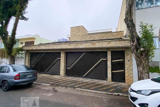Fachada de casa para alugar com 4 quartos, 300m² em Jardim do Mar, São Bernardo do Campo