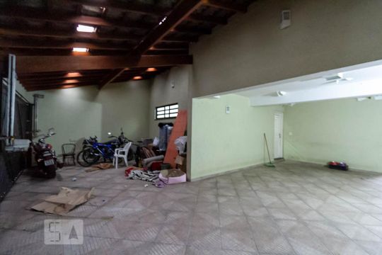 Garagem de casa para alugar com 4 quartos, 300m² em Jardim do Mar, São Bernardo do Campo