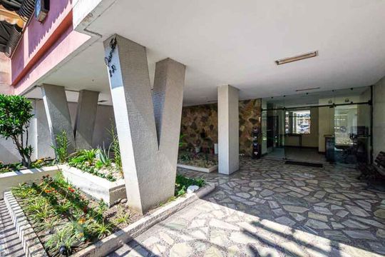 Entrada de apartamento à venda com 3 quartos, 137m² em Icaraí, Niterói