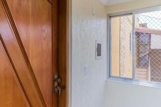 Entrada de casa à venda com 3 quartos, 190m² em Chácara Cruzeiro do Sul, São Paulo