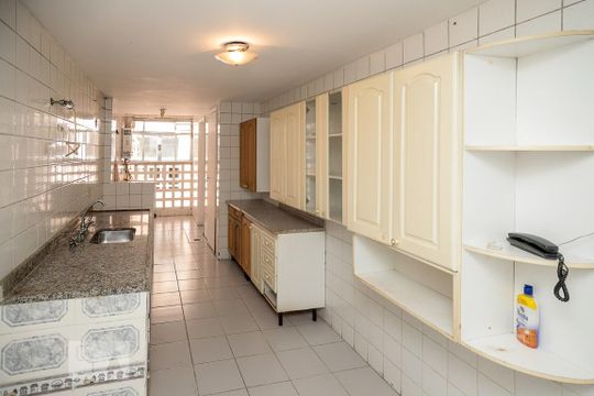 Cozinha de apartamento à venda com 3 quartos, 89m² em Piedade, Rio de Janeiro