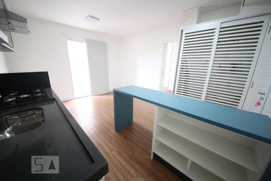Cozinha  de apartamento para alugar com 1 quarto, 37m² em Jardim Prudência, São Paulo