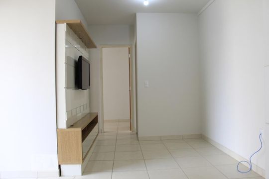 Sala de apartamento para alugar com 2 quartos, 54m² em Parque Oeste Industrial, Goiânia