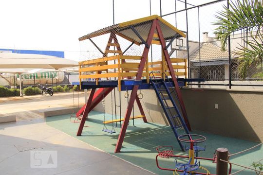 Área Comum - Playground de apartamento para alugar com 2 quartos, 54m² em Parque Oeste Industrial, Goiânia