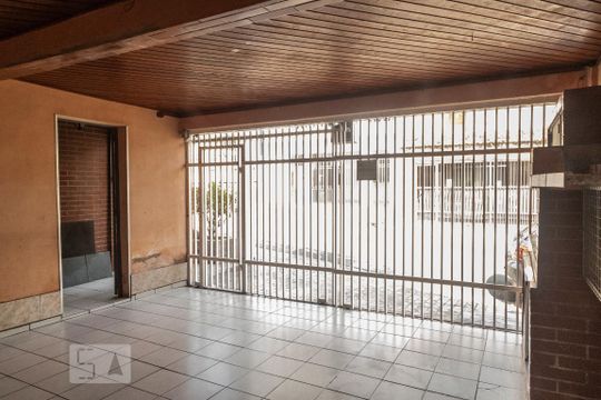 Garagem de casa à venda com 4 quartos, 150m² em Conjunto Habitacional Padre Jose de Anchieta, São Paulo