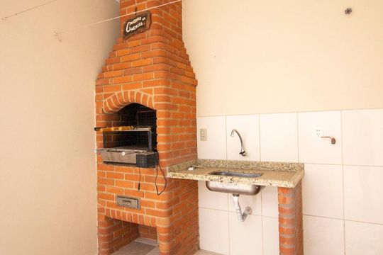 Churrasqueira de casa à venda com 3 quartos, 208m² em Vila Tupi, Várzea Paulista