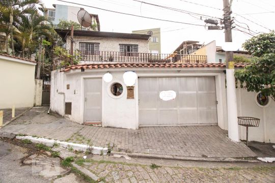 Fachada de casa à venda com 3 quartos, 325m² em Jardim Paraíso, São Paulo