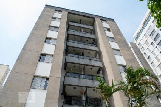 Fachada de apartamento à venda com 2 quartos, 64m² em Perdizes, São Paulo