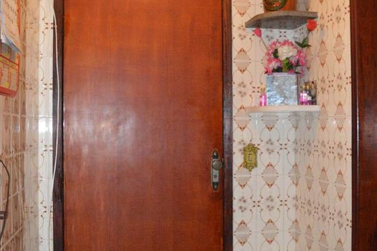 Carredor de casa à venda com 4 quartos, 187m² em Vila Antonieta, São Paulo
