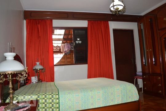 Suíte de casa à venda com 4 quartos, 187m² em Vila Antonieta, São Paulo