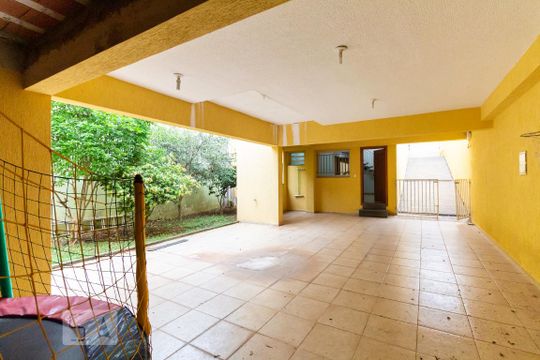 Garagem de casa à venda com 4 quartos, 350m² em Bosque da Saúde, São Paulo