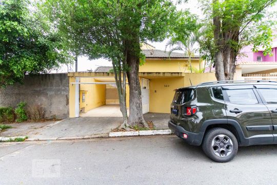 fachada de casa à venda com 4 quartos, 350m² em Bosque da Saúde, São Paulo