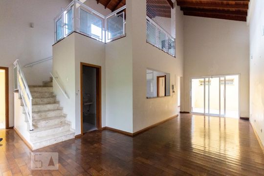 Casa à venda com 4 quartos, 350m² em Bosque da Saúde, São Paulo