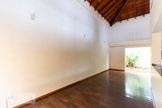 Sala de casa à venda com 4 quartos, 350m² em Bosque da Saúde, São Paulo