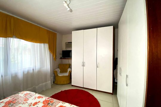 Quarto 1 de casa à venda com 5 quartos, 450m² em Canudos, Novo Hamburgo