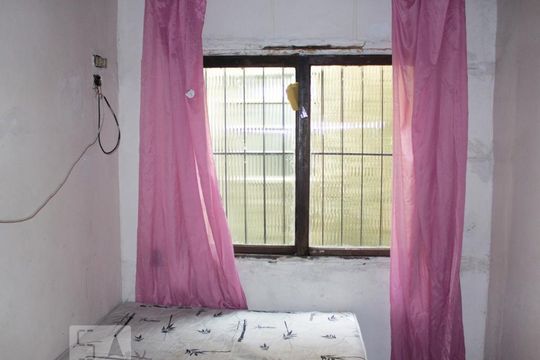 Quarto 1 de casa para alugar com 3 quartos, 498m² em Rubem Berta, Porto Alegre