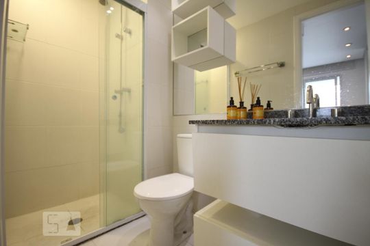 Banheiro de apartamento à venda com 1 quarto, 43m² em Ipiranga, São Paulo