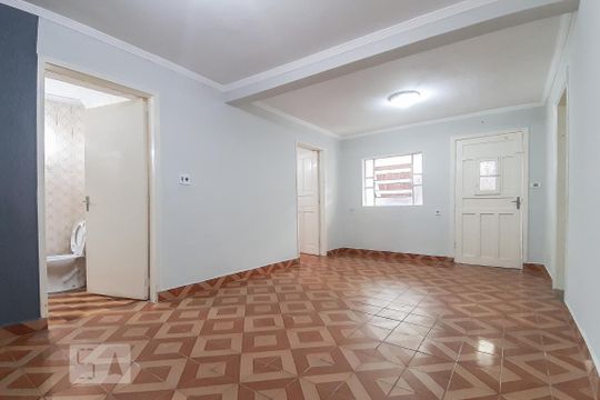 Sala de casa para alugar com 3 quartos, 100m² em Parque São Luís, São Paulo
