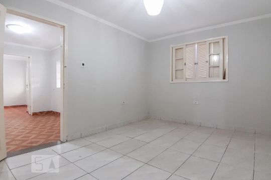 Quarto 1 de casa para alugar com 3 quartos, 100m² em Parque São Luís, São Paulo