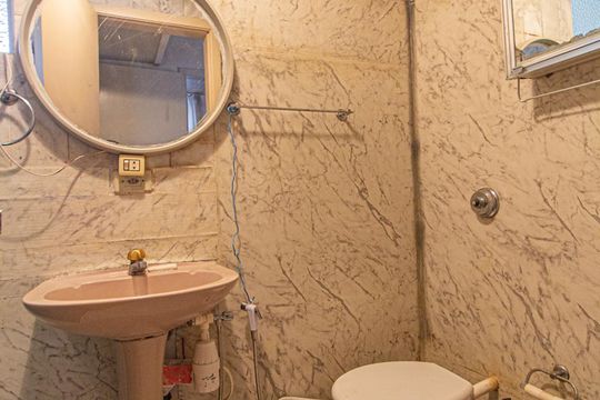 Banheiro de apartamento para alugar com 3 quartos, 78m² em Água Verde, Curitiba