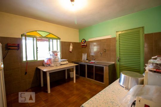 Cozinha 1 de casa à venda com 7 quartos, 290m² em Jardim Bertioga, Várzea Paulista
