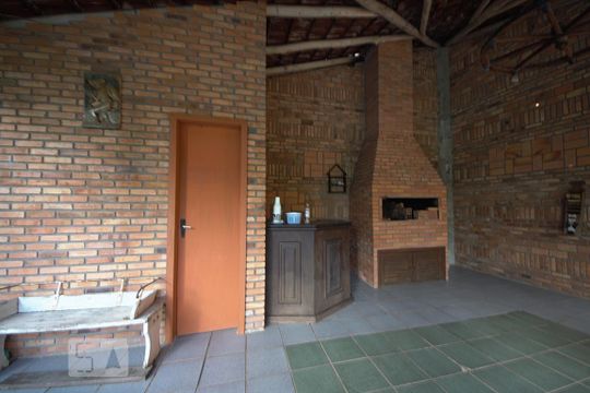 Quiosque de casa para alugar com 5 quartos, 500m² em Rio Branco, São Leopoldo