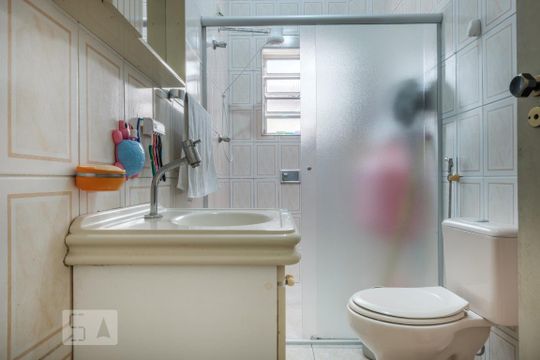 Banheiro 2 de casa à venda com 5 quartos, 220m² em Perdizes, São Paulo