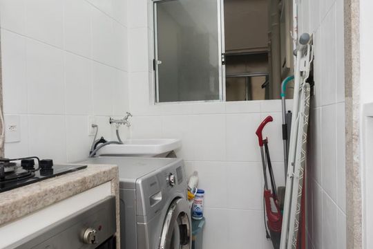 Área de Serviço de apartamento para alugar com 2 quartos, 45m² em Jardim Santa Terezinha (zona Leste), São Paulo