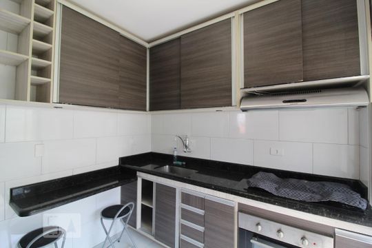 Cozinha de apartamento para alugar com 2 quartos, 65m² em Vila Dourados, São Bernardo do Campo