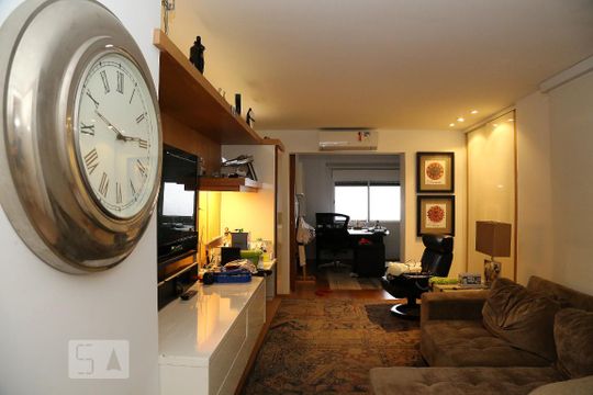 Sala de TV de apartamento à venda com 2 quartos, 280m² em Jardim Morumbi, São Paulo