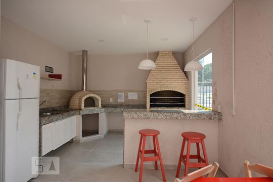 Área comum - Churrasqueira de apartamento para alugar com 2 quartos, 50m² em Parada de Lucas, Rio de Janeiro