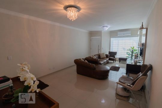 Casa à venda com 3 quartos, 611m² em Moinho Velho, São Paulo