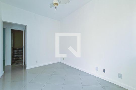 Casa à venda com 3 quartos, 100m² em Engenho de Dentro, Rio de Janeiro