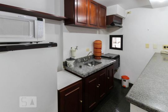 Cozinha de apartamento à venda com 1 quarto, 78m² em Moema, São Paulo