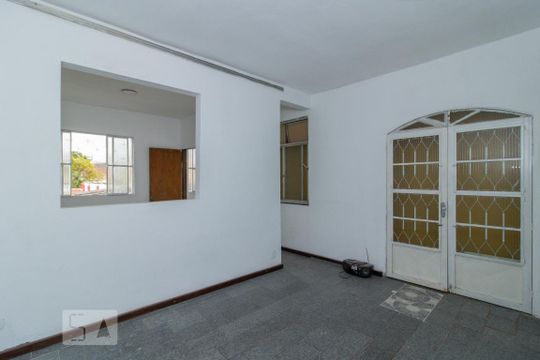 Casa para alugar com 2 quartos, 90m² em Madureira, Rio de Janeiro