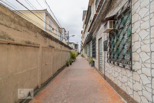 Hall de Entrada - Área Comum de casa para alugar com 2 quartos, 90m² em Madureira, Rio de Janeiro