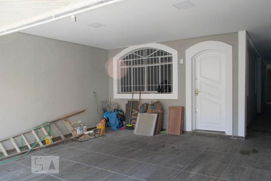 GARAGEM de casa à venda com 2 quartos, 180m² em Imirim, São Paulo