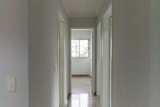 Corredor de apartamento para alugar com 3 quartos, 66m² em Vila Moinho Velho, São Paulo