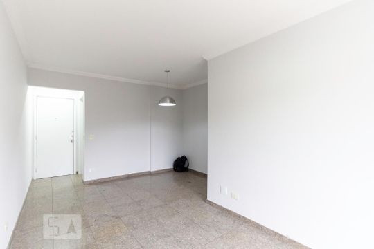 Sala de apartamento para alugar com 3 quartos, 66m² em Vila Moinho Velho, São Paulo
