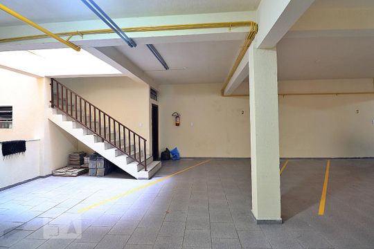 Garagem de apartamento à venda com 3 quartos, 91m² em Vila Humaitá, Santo André