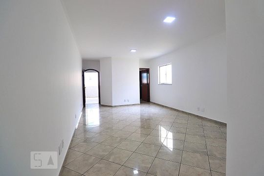 Apartamento à venda com 3 quartos, 91m² em Vila Humaitá, Santo André